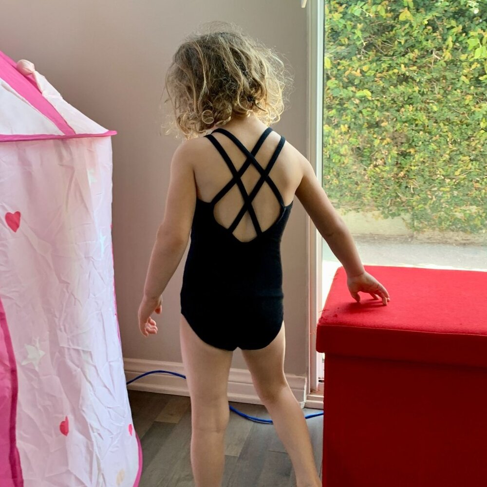 CAPEZIO Double Strap Camisole Leotard Girls 2-4 2T 4T Toddler Black Ballet Leo - Picture 6 of 6